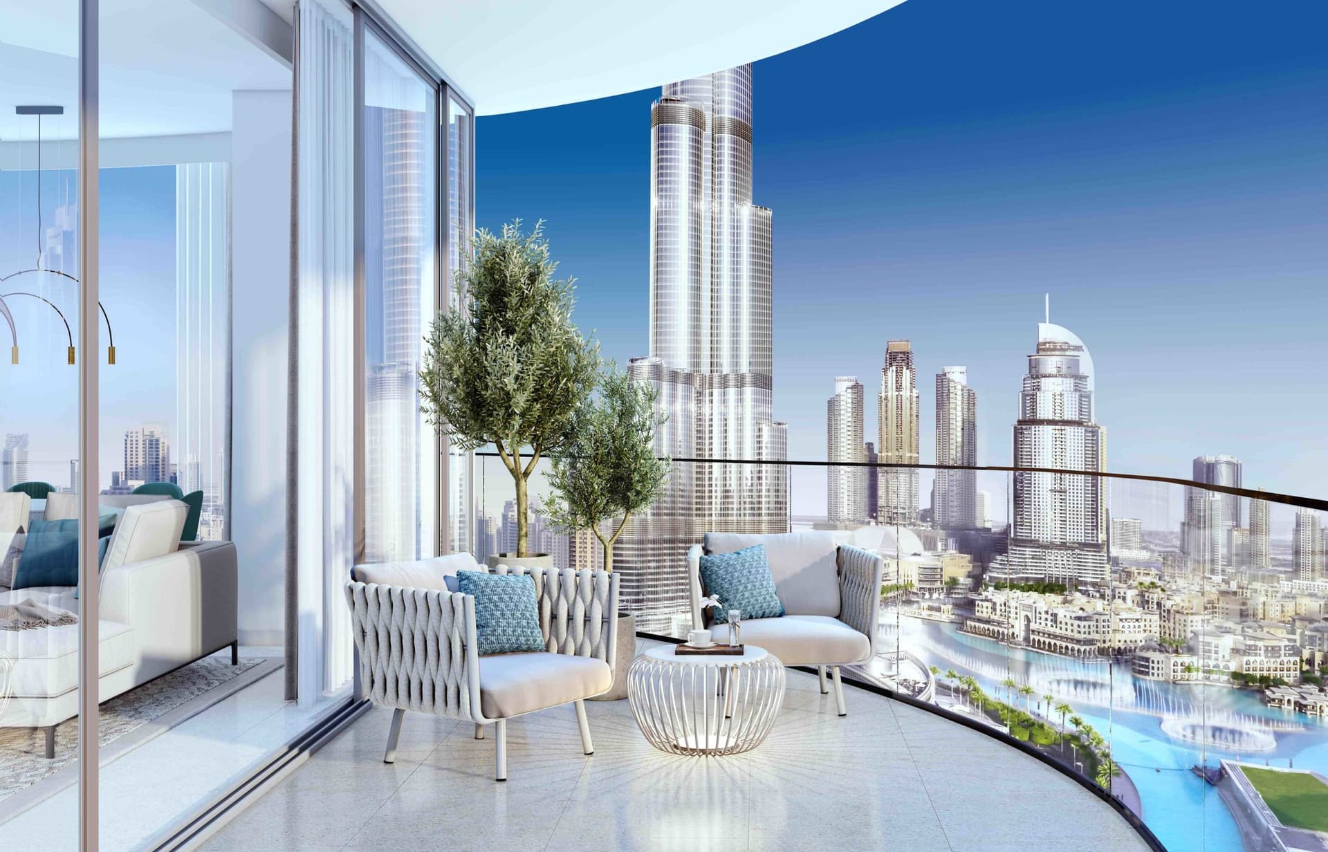 GLAMOROUS CITY SIGHTS, FROM A NEW PERSPECTIVE