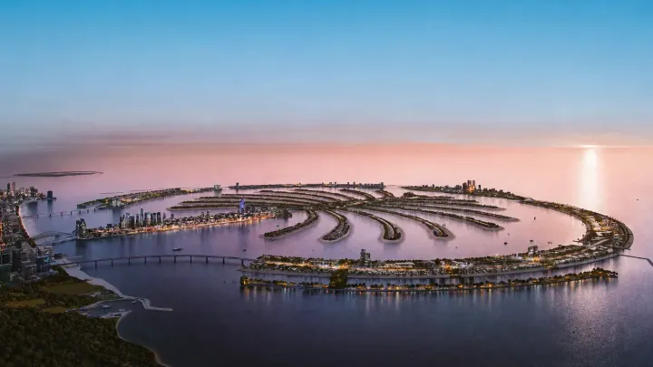 Frond F Beach & Coral Collections at Palm Jebel Ali