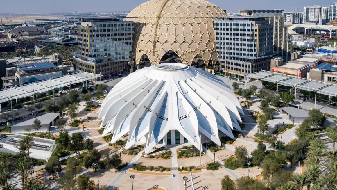 Dubai Real Estate 2025