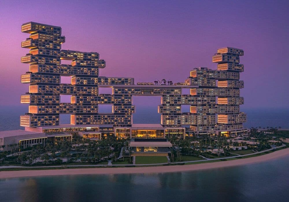 Invest in Dubai