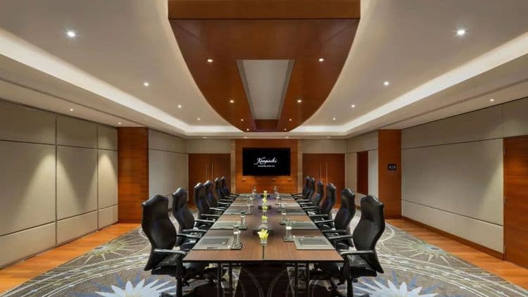 Top Luxury Hotels in Dubai